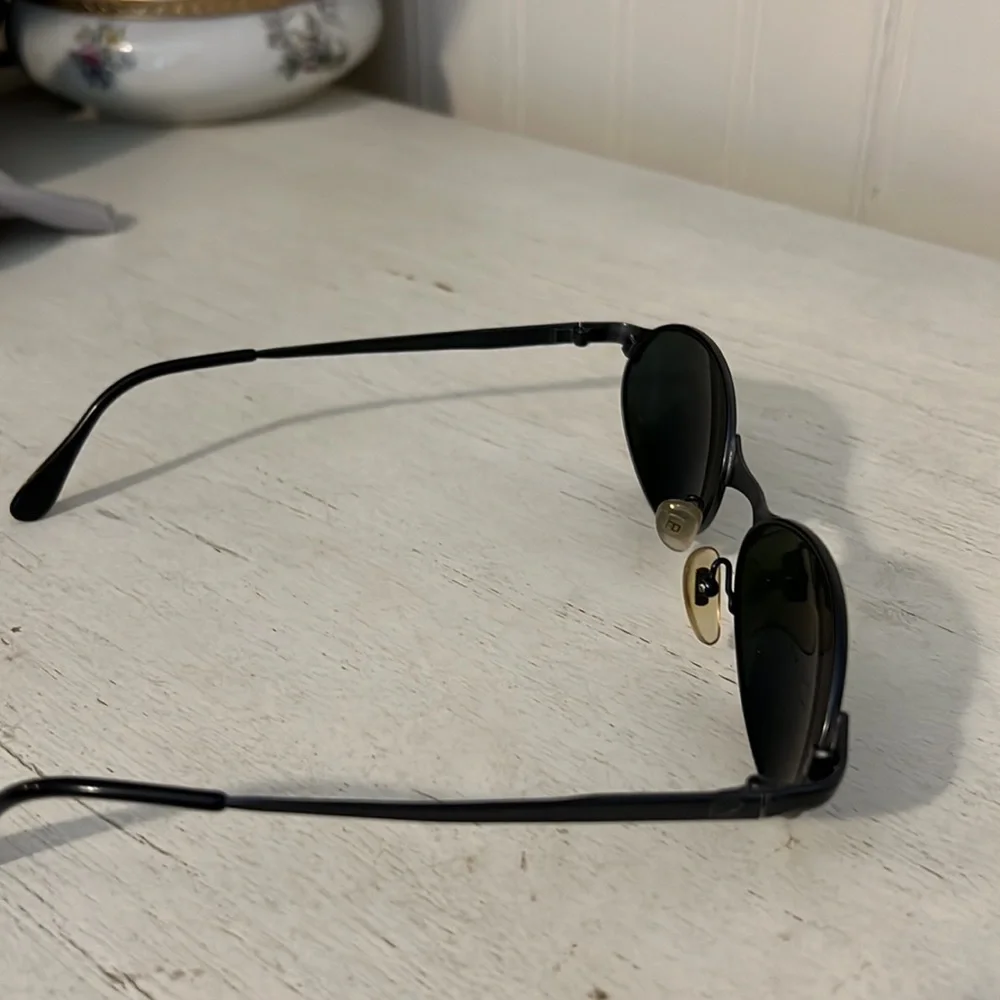 Vintage Vuarnet Pouilloux Paris blue polarized lens sunglasses